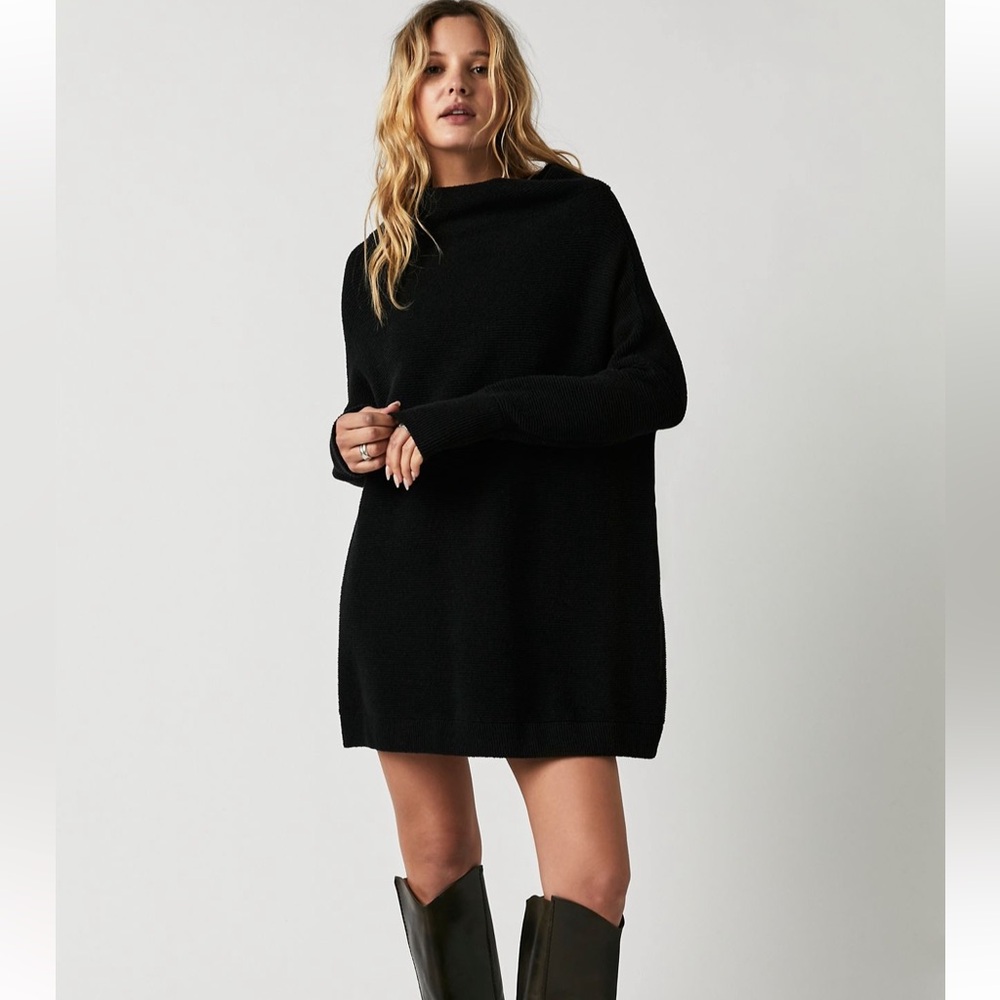 Free People Ottoman Slouchy Tunic in Black Size Medium